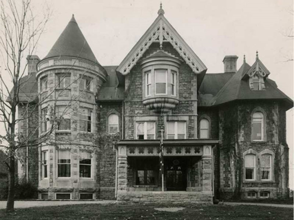 An early picture of the house at 24 Sussex