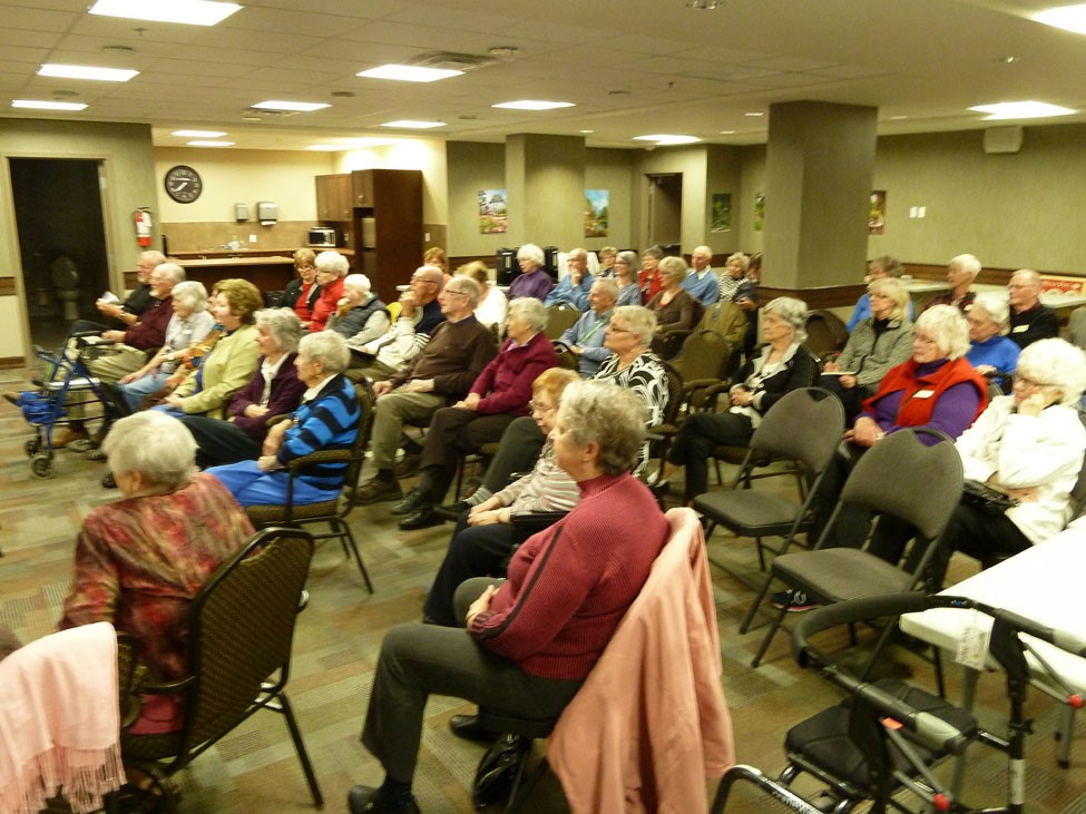 We had a good turnout for the meeting.  A group of residents of Orchardview came down and enjoyed the evening.  Remember guests are always welcome at the RTHS monthly meetings.
