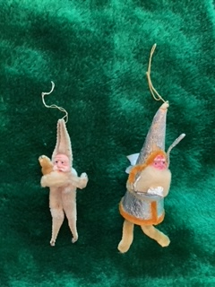 Sue Gibson's Chenille (pipecleaner) Santas
